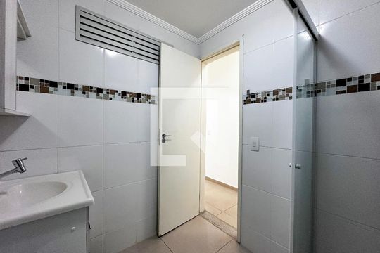 Banheiro de apartamento para alugar com 3 quartos, 85m² em Cidade Monções, São Paulo