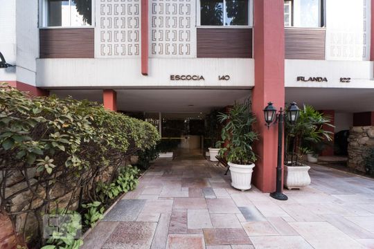Fachada de apartamento à venda com 2 quartos, 92m² em Vila Nova Conceição, São Paulo