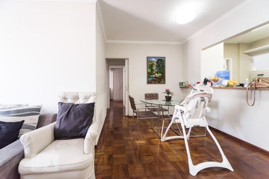Sala de apartamento à venda com 2 quartos, 92m² em Vila Nova Conceição, São Paulo