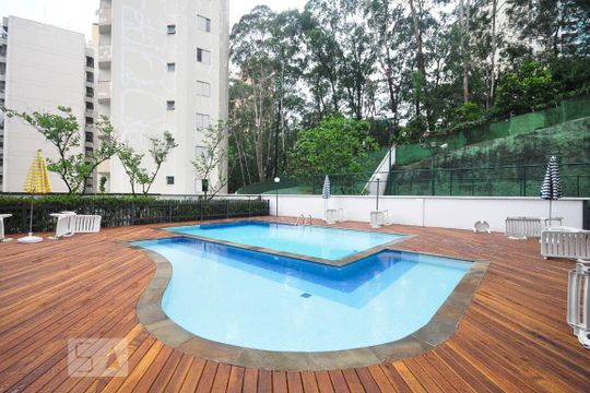 Piscina de apartamento à venda com 2 quartos, 98m² em Vila Andrade, São Paulo