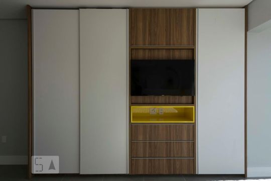 Studio (Armários) de kitnet/studio para alugar com 1 quarto, 33m² em Aclimação, São Paulo