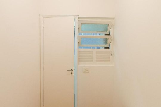 Quarto de serviço de apartamento para alugar com 3 quartos, 120m² em Jardim Botânico, Rio de Janeiro