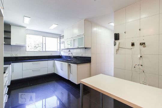 Cozinha de apartamento à venda com 4 quartos, 206m² em São Conrado, Rio de Janeiro