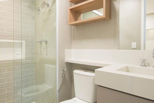 Banheiro de apartamento para alugar com 1 quarto, 38m² em Campo Belo, São Paulo