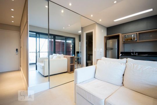 Sala de apartamento para alugar com 1 quarto, 38m² em Campo Belo, São Paulo