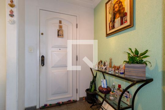 Hall de Entrada de apartamento à venda com 3 quartos, 90m² em Vila Regente Feijó, São Paulo