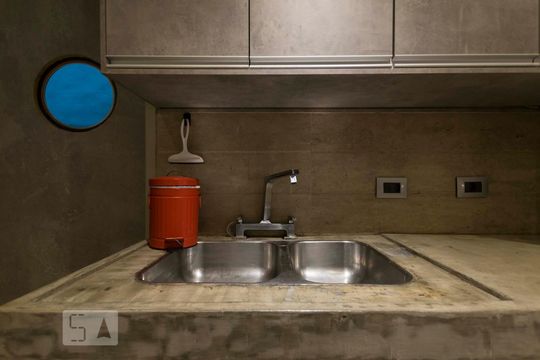 Cozinha (Torneira) de apartamento para alugar com 2 quartos, 132m² em Vila Mariana, São Paulo
