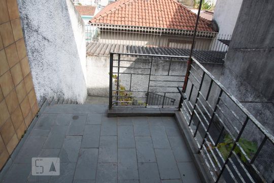 Escada para Edicula de casa à venda com 3 quartos, 130m² em Freguesia do Ó , São Paulo