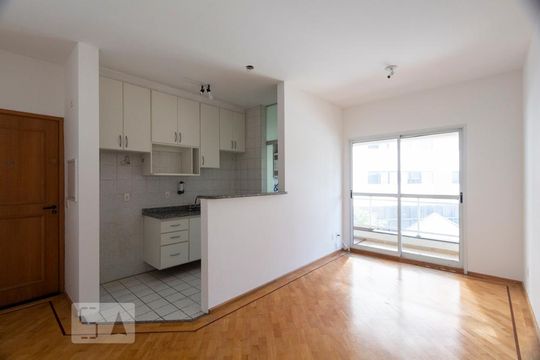 Apartamento para alugar com 1 quarto, 40m² em Vila Guarani (z Sul), São Paulo