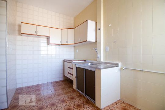 Cozinha de apartamento à venda com 3 quartos, 96m² em Vila Costa E Silva, Campinas