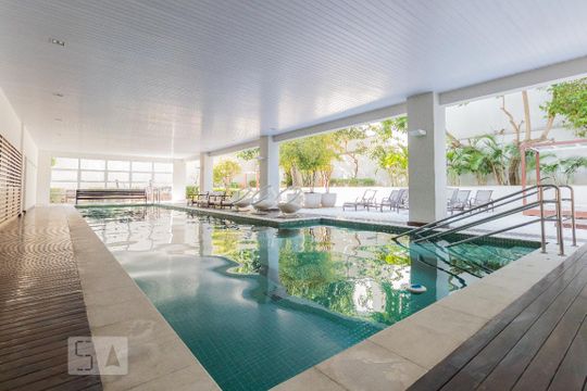 Piscina - Condomínio de kitnet/studio à venda com 1 quarto, 50m² em Jardim Aeroporto, São Paulo