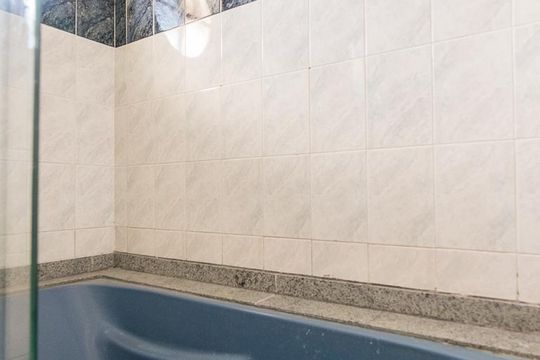 Banheira de casa à venda com 4 quartos, 275m² em Santa Paula, São Caetano do Sul