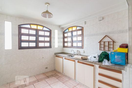 Cozinha de casa à venda com 4 quartos, 275m² em Santa Paula, São Caetano do Sul