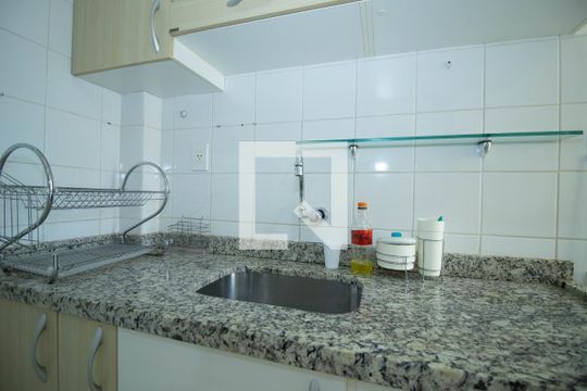 Cozinha e Área de Serviço de apartamento para alugar com 2 quartos, 50m² em Norte (águas Claras), Brasília