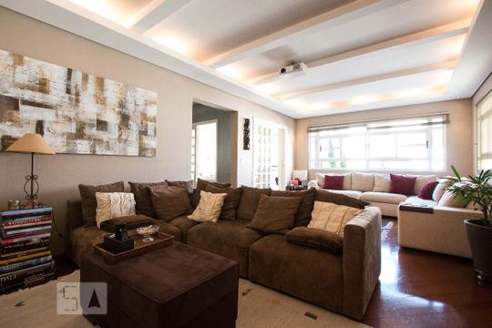 Apartamento à venda com 4 quartos, 240m² em Vila Suzana, São Paulo