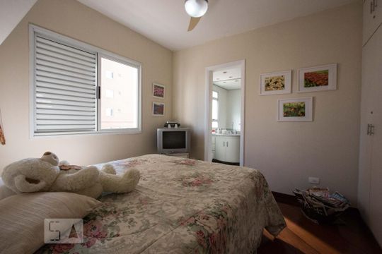 suite 1 de apartamento à venda com 4 quartos, 240m² em Vila Suzana, São Paulo