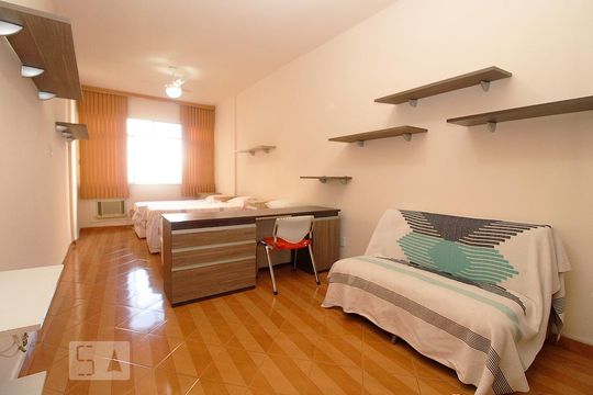 Kitnet/Studio à venda com 1 quarto, 40m² em Copacabana, Rio de Janeiro