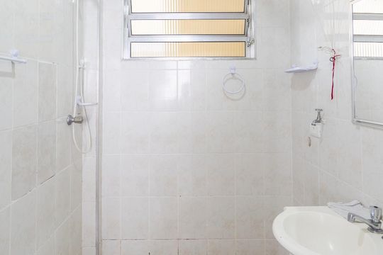 Banheiro de apartamento à venda com 1 quarto, 35m² em Bela Vista, São Paulo