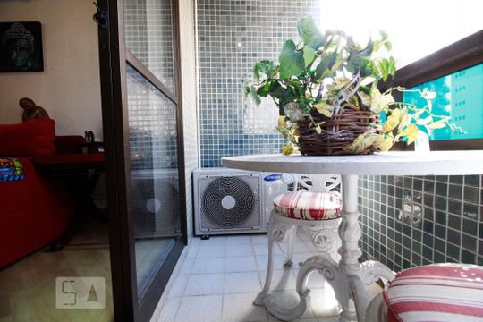 Varanda de apartamento para alugar com 2 quartos, 75m² em Vila Andrade, São Paulo