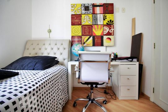 Quarto de apartamento para alugar com 2 quartos, 75m² em Vila Andrade, São Paulo