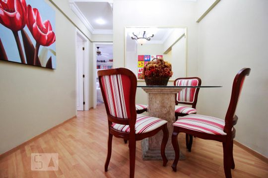 Sala de jantar de apartamento para alugar com 2 quartos, 75m² em Vila Andrade, São Paulo