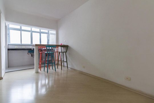 Sala de apartamento para alugar com 1 quarto, 40m² em Campo Belo , São Paulo