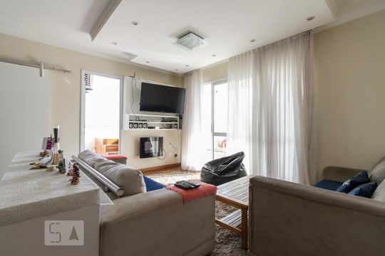 Apartamento para alugar com 3 quartos, 153m² em Vila Invernada, São Paulo