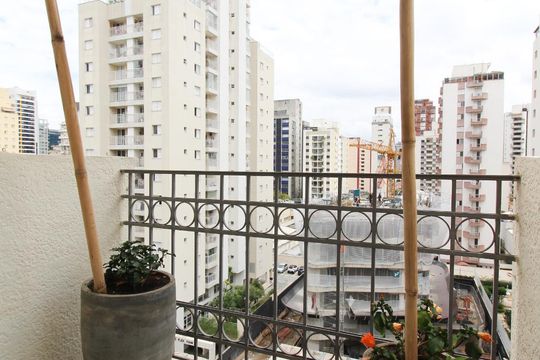 Varanda da Suíte de apartamento para alugar com 3 quartos, 90m² em Vila Olímpia, São Paulo