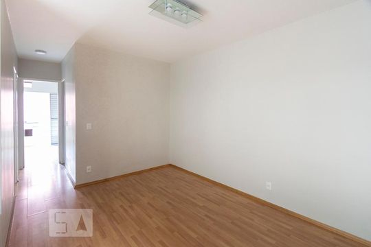 Sala de apartamento para alugar com 3 quartos, 73m² em Vila Guarani (z Sul), São Paulo