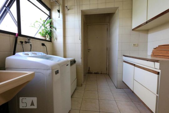 Apartamento à venda com 4 quartos, 188m² em Jardim Ampliação, São Paulo