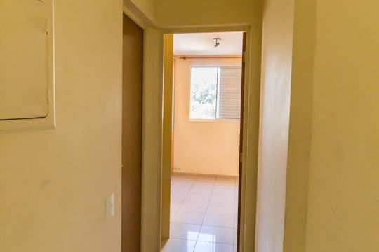 Corredor de apartamento à venda com 2 quartos, 58m² em Picanço, Guarulhos