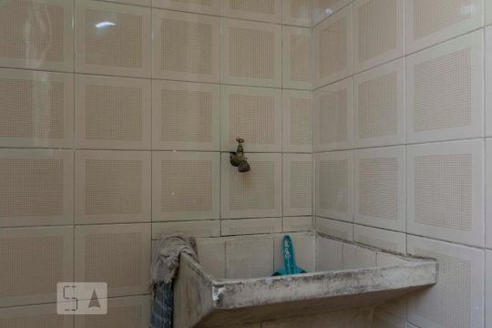 Área de serviço (Torneira) de apartamento para alugar com 2 quartos, 60m² em Jardim da Glória, São Paulo