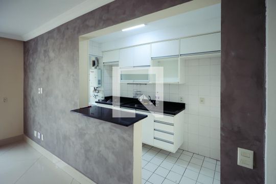 Cozinha e Área de Serviço de apartamento para alugar com 2 quartos, 140m² em Vila Gumercindo, São Paulo