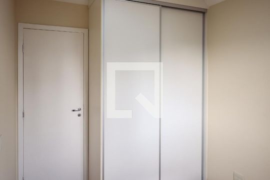 Quarto  de apartamento para alugar com 2 quartos, 140m² em Vila Gumercindo, São Paulo