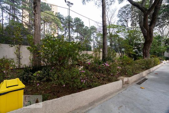 Área Externa de apartamento para alugar com 2 quartos, 60m² em Vila Paulista, São Paulo