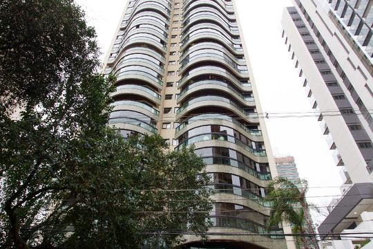 Fachada de apartamento à venda com 3 quartos, 168m² em Campo Belo, São Paulo