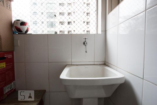 Area de serviço de apartamento à venda com 2 quartos, 84m² em Real Parque, São Paulo