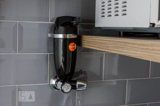 Cozinha de kitnet/studio para alugar com 1 quarto, 31m² em Sumarezinho, São Paulo