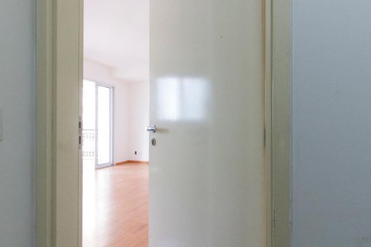 Porta de Entrada de kitnet/studio para alugar com 1 quarto, 45m² em Vila Regente Feijó, São Paulo