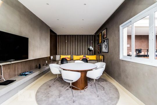 Home office de apartamento à venda com 1 quarto, 68m² em Parque Industrial Tomas Edson, São Paulo