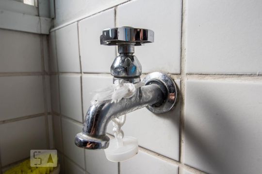 Lavanderia detalhe de apartamento à venda com 1 quarto, 72m² em Vila Madalena, São Paulo
