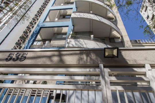 Fachada de apartamento à venda com 1 quarto, 72m² em Vila Madalena, São Paulo