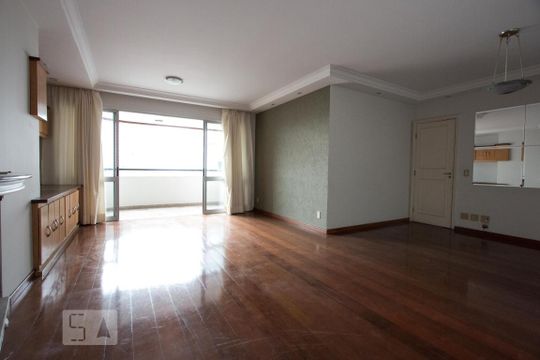 Sala de apartamento à venda com 4 quartos, 165m² em Vila Morse, São Paulo