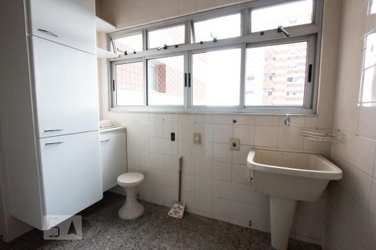 Area de serviço de apartamento à venda com 4 quartos, 165m² em Vila Morse, São Paulo