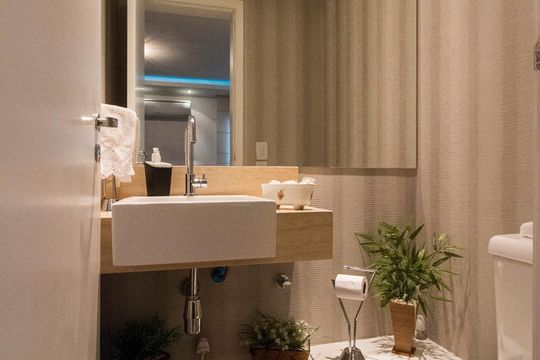 Lavabo  de apartamento à venda com 3 quartos, 182m² em Vila Gomes Cardim, São Paulo