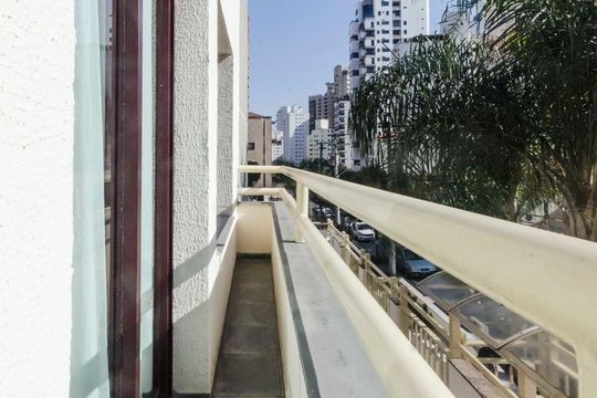 Sacada de apartamento à venda com 3 quartos, 120m² em Santana, São Paulo
