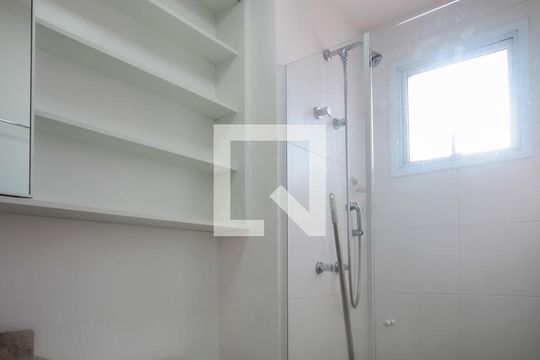 Banheiro de kitnet/studio à venda com 1 quarto, 42m² em Vila Dom Pedro I, São Paulo