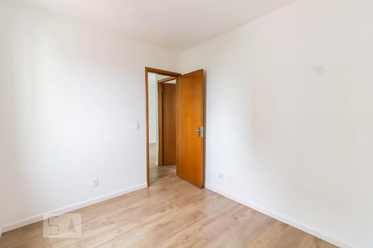 Apartamento à venda com 2 quartos, 57m² em Vila Augusta, Guarulhos