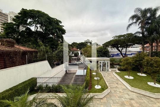 Vista  de apartamento à venda com 3 quartos, 180m² em Santo Amaro, São Paulo