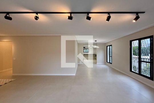 Sala  de apartamento à venda com 3 quartos, 180m² em Santo Amaro, São Paulo